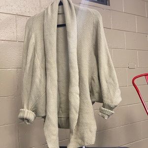 Thick, heavy, cardigan